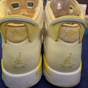 Jordan’s 6s citron like new